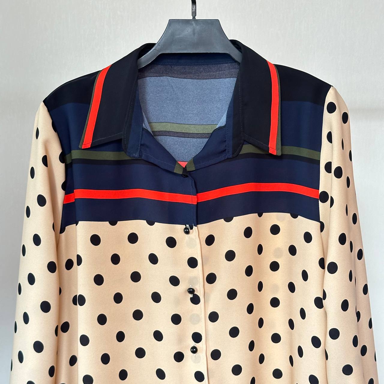 شومیز سایز بزرگ دخترانه آستین بلند خالدار - تصویر 2