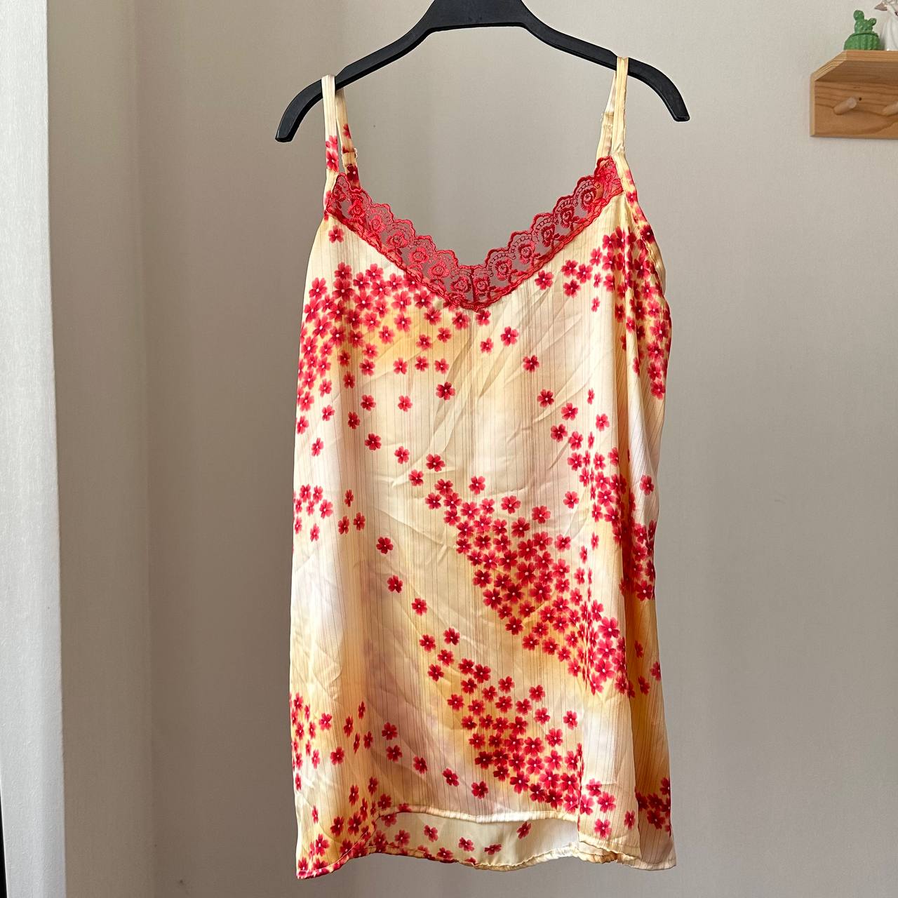 تاپ ساتن با بند قابل تنظیم - تصویر 4